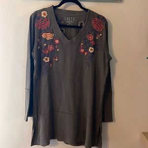 CAITE Anthropologie Embroider tunic top